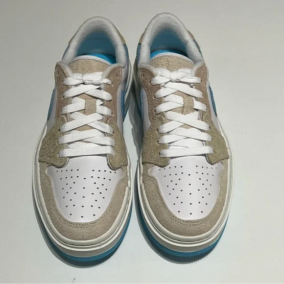 New with box - Wmn’s Nike Air Jordan 1 Elevate Low SE Blue - FD1028-100 - Picture 4 of 6